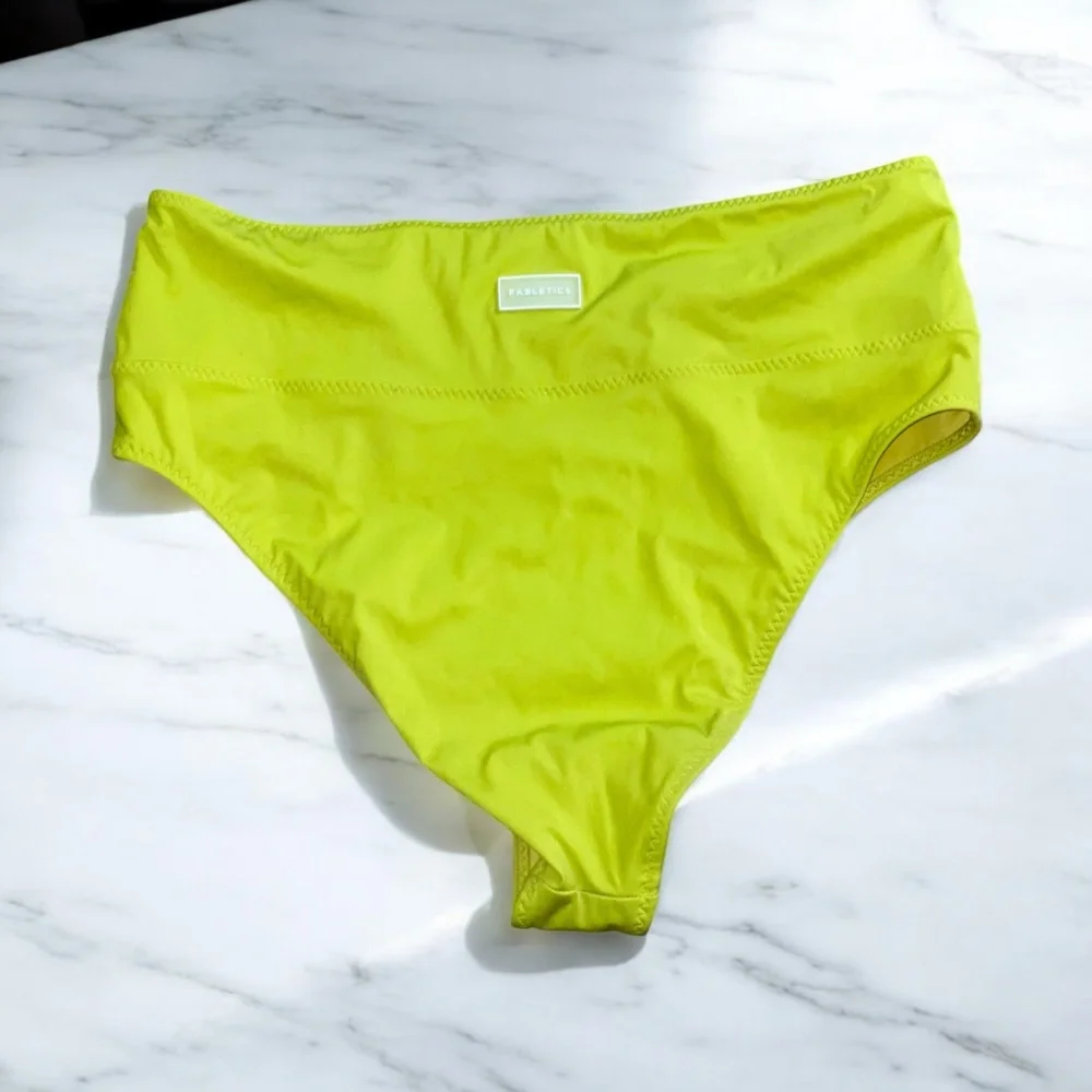 Fabletics Bikini Set - Picture 4 of 5